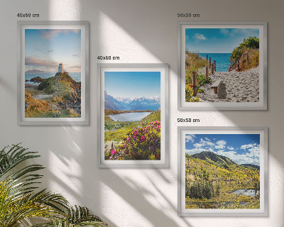 Ensemble de 4 tableaux Plage, phare, montagnes, prairies, fleurs