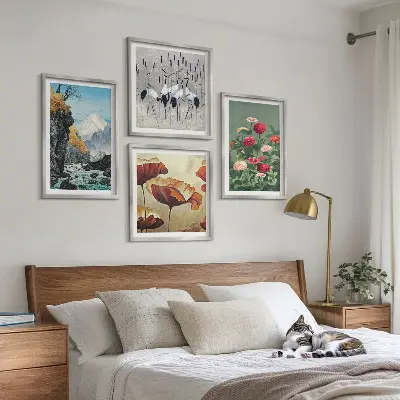 Ensemble de 4 tableaux représentant des montagnes, une cascade, des oiseaux et des fleurs