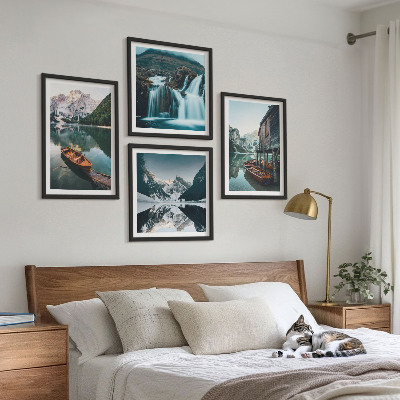 Ensemble de 4 tableaux Reflets des bateaux sur les lacs de montagne