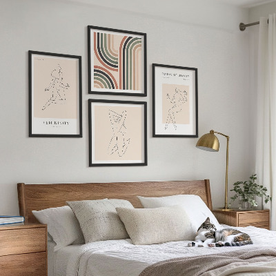 Ensemble de 4 tableaux Silhouettes féminines sur affiches