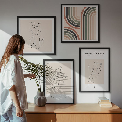 Ensemble de 4 tableaux Silhouettes féminines sur affiches