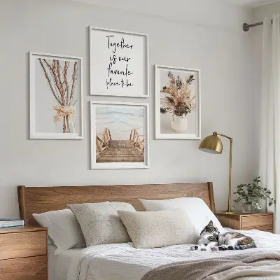 Ensemble de 4 tableaux motifs de fleurs et branches au style minimaliste inspiré par la nature
