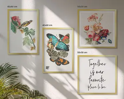 Ensemble de 4 tableaux représentant des fleurs, des papillons et des oiseaux dans des tons pastel