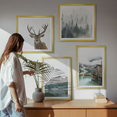 Mur de tableaux Montagnes, lac, cerf, cabane, brouillard