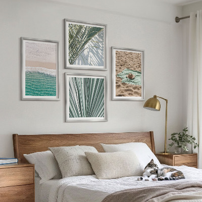 Ensemble de 4 tableaux Vue sur la plage et la mer pendant les vacances