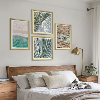 Ensemble de 4 tableaux Vue sur la plage et la mer pendant les vacances