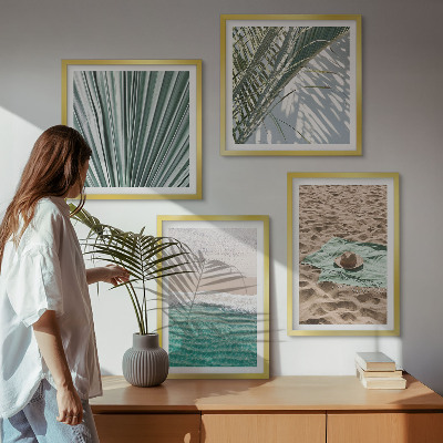 Ensemble de 4 tableaux Vue sur la plage et la mer pendant les vacances