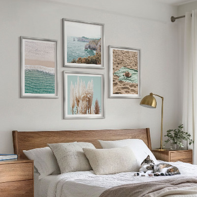 Mur de tableaux Chapeau en herbe sur les vagues de la plage