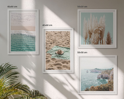 Mur de tableaux Chapeau en herbe sur les vagues de la plage