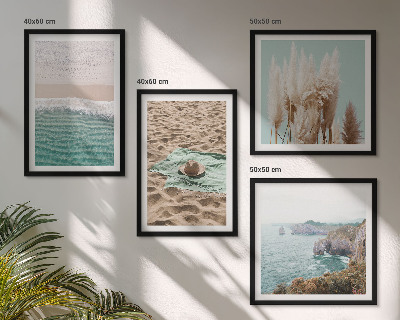 Mur de tableaux Chapeau en herbe sur les vagues de la plage