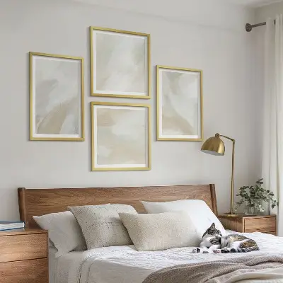 Mur de tableaux peinture abstraite sur toile réalisée au pinceau