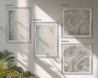 Mur de tableaux composé de cartons aquarelle délicats