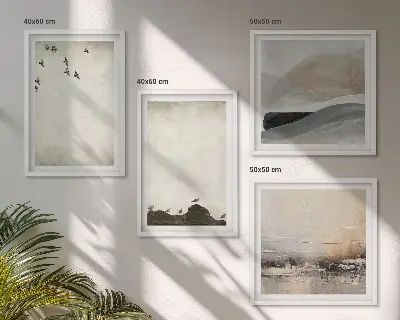 Ensemble de 4 tableaux représentant des oiseaux et des rochers avec des coups de pinceau décoratifs