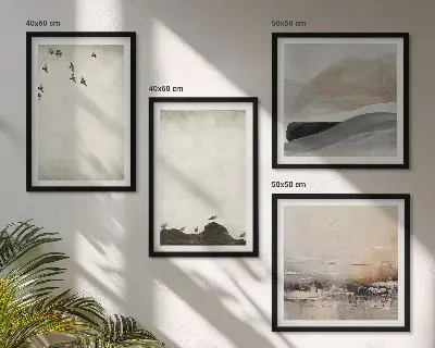 Ensemble de 4 tableaux représentant des oiseaux et des rochers avec des coups de pinceau décoratifs