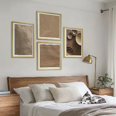 Ensemble de 4 tableaux représentant des structures modernes en pierre