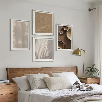Mur de tableaux structures, textures et minimalisme