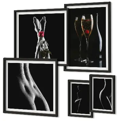 Lot de tableaux encadrés avec des accents modernes et élégants noirs et rouges