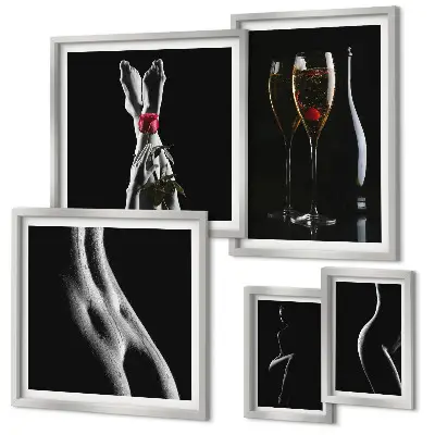 Lot de tableaux encadrés avec des accents modernes et élégants noirs et rouges