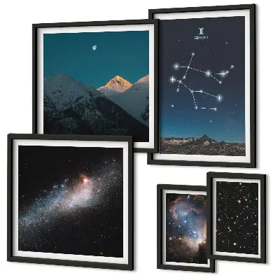 Lot de tableaux encadrés représentant des paysages cosmiques de la galaxie