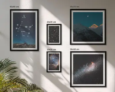 Lot de tableaux encadrés représentant des paysages cosmiques de la galaxie