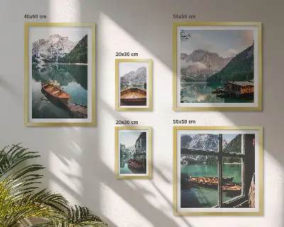 Ensemble de 5 tableaux représentant des lacs, montagnes, bateaux et paysages