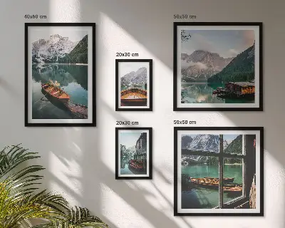 Ensemble de 5 tableaux représentant des lacs, montagnes, bateaux et paysages