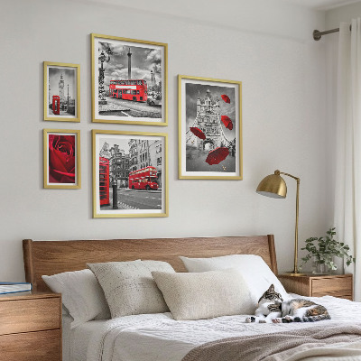 Tableau de décoration murale Motifs londoniens avec accents rouges