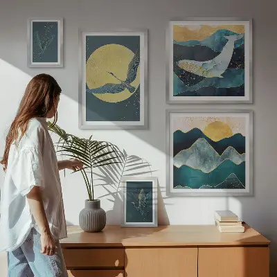 Ensemble de 5 tableaux représentant des montagnes d'oiseaux dans un style moderne