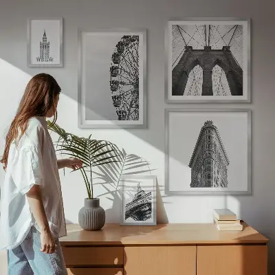 Tableau de décoration murale représentant une architecture métropolitaine en noir et blanc