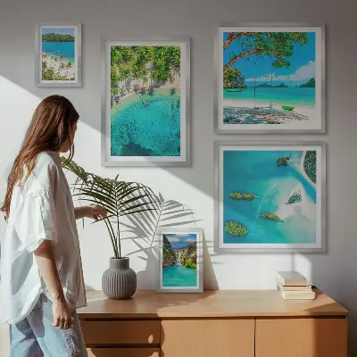 Ensemble de 5 tableaux représentant des plages tropicales et des eaux paradisiaques