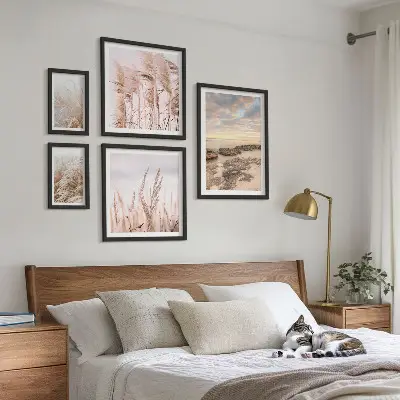 Lot de tableaux encadrés représentant des paysages marins au soleil