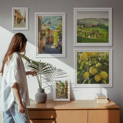 Lot de tableaux encadrés représentant des rues charmantes de paysages italiens