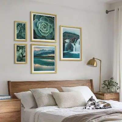 Ensemble de 5 tableaux représentant des plantes vertes en cascade dans la nature