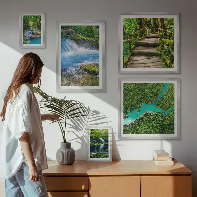 Lot de tableaux encadrés représentant des oasis de paix verdoyantes dans la forêt