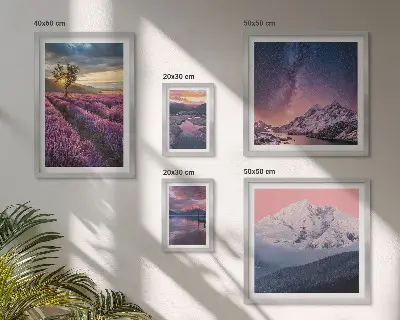 Lot de tableaux encadrés représentant des paysages naturels de montagnes de lavande