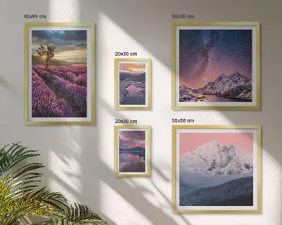 Lot de tableaux encadrés représentant des paysages naturels de montagnes de lavande