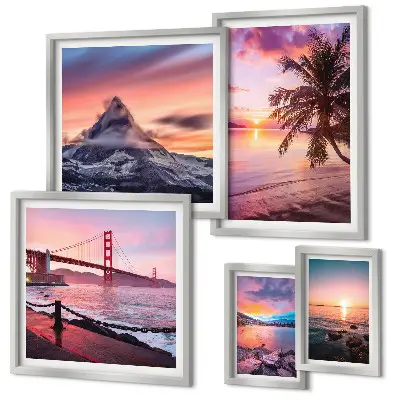 Lot de tableaux encadrés représentant des paysages marins avec des palmiers