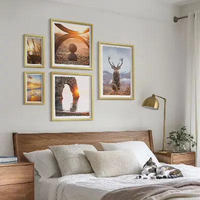 Ensemble de 5 tableaux représentant la nature et les animaux sauvages en harmonie