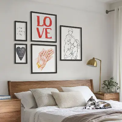 Ensemble de 5 tableaux représentant la famille, l'amour, la chaleur et le bonheur