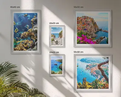 Lot de tableaux encadrés sur le thème des paysages marins, poissons et plages