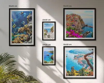 Lot de tableaux encadrés sur le thème des paysages marins, poissons et plages