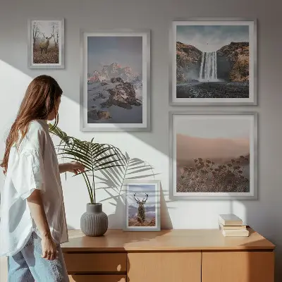 Lot de tableaux encadrés représentant des paysages de montagne et des animaux sauvages