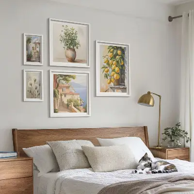 Lot de tableaux encadrés sur le thème des notes d'agrumes dans un style méditerranéen