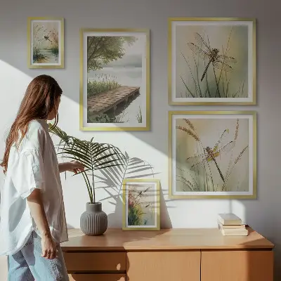 Lot de tableaux encadrés représentant des paysages paisibles de libellules