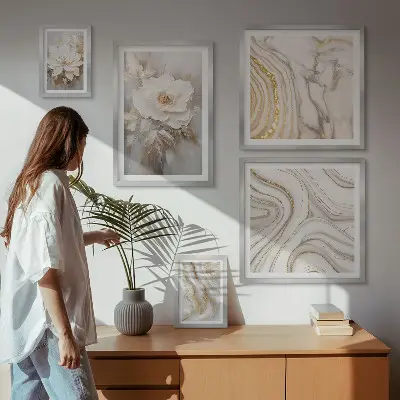 Ensemble de 5 tableaux motifs floraux abstraits apportant une touche d'élégance