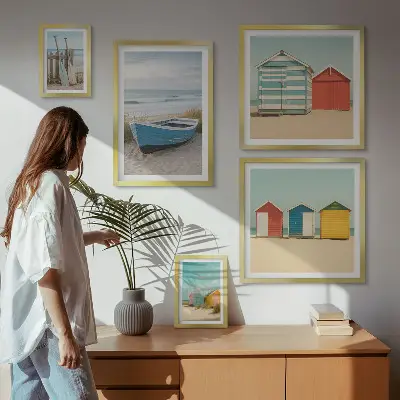 Ensemble de 5 tableaux vue sur la mer avec maisons et bateaux