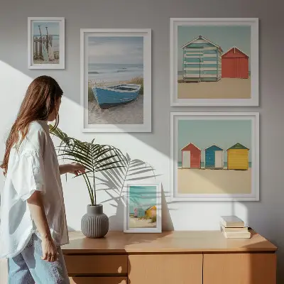 Ensemble de 5 tableaux vue sur la mer avec maisons et bateaux