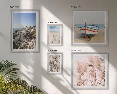 Ensemble de 5 tableaux représentant des paysages de plages et bâtiments blancs