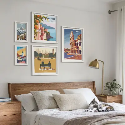Lot de tableaux encadrés représentant des paysages de villes européennes
