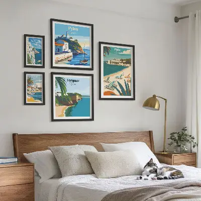 Ensemble de 5 tableaux représentant des paysages côtiers d'Europe